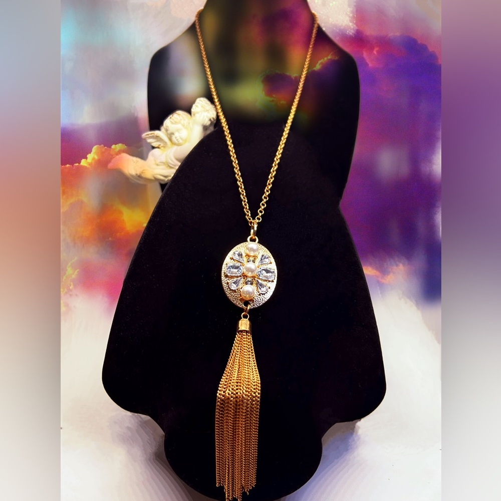 Opera Length Rhinestone & Faux Pearl Chain Tassel Pendant Necklace